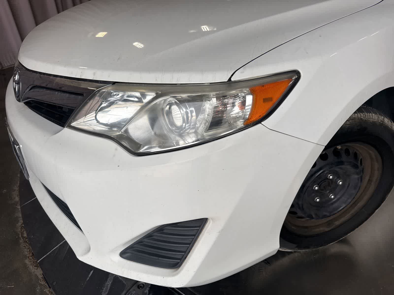 Used 2012 Toyota Camry LE FWD image 7
