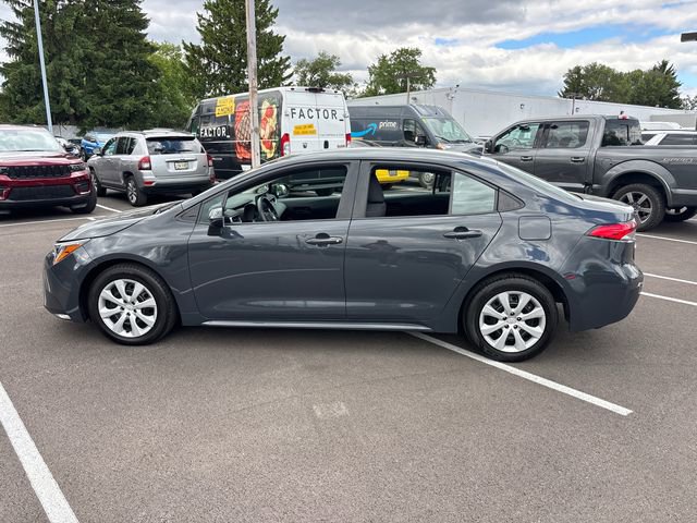 Used 2024 Toyota Corolla LE FWD image 3