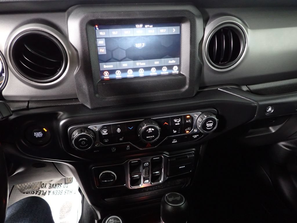 Used 2023 Jeep Wrangler Unlimited Sport AWD/4WD image 24
