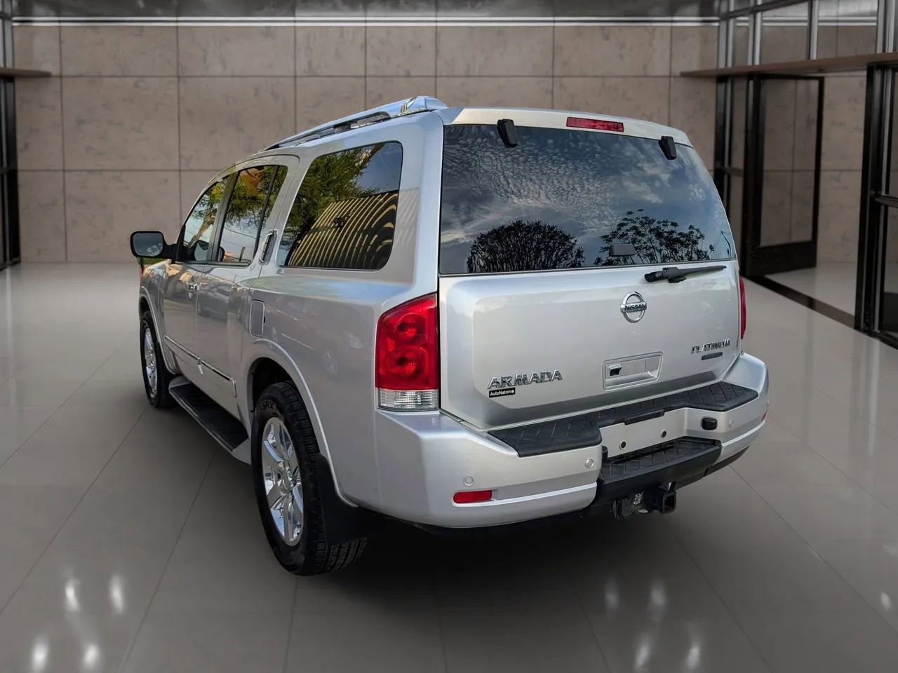 Used 2013 Nissan Armada Platinum image 15