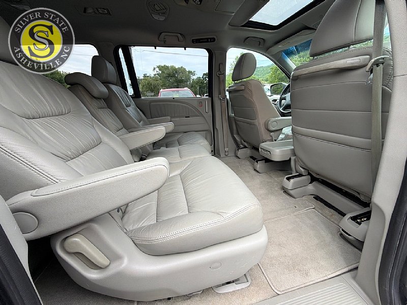 Used 2008 Honda Odyssey Touring image 21