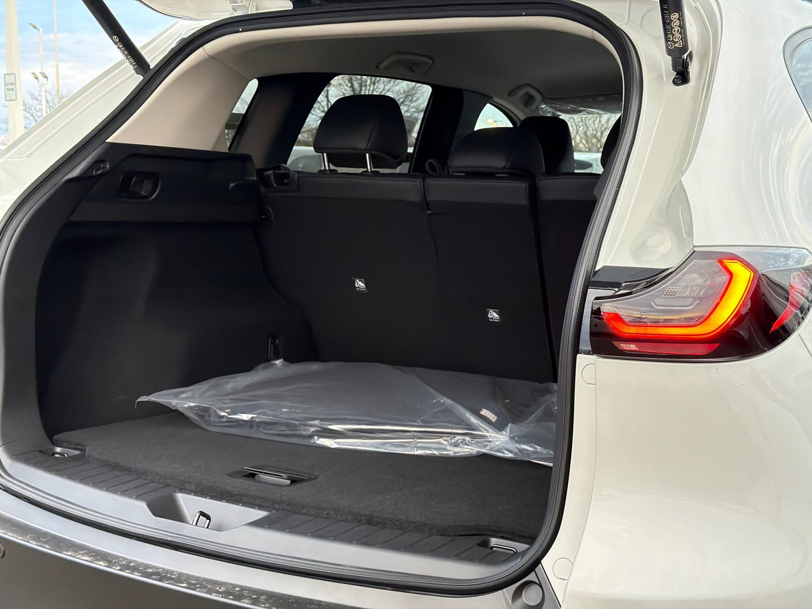 New 2026 MAZDA CX-5 Preferred AWD/4WD image 8