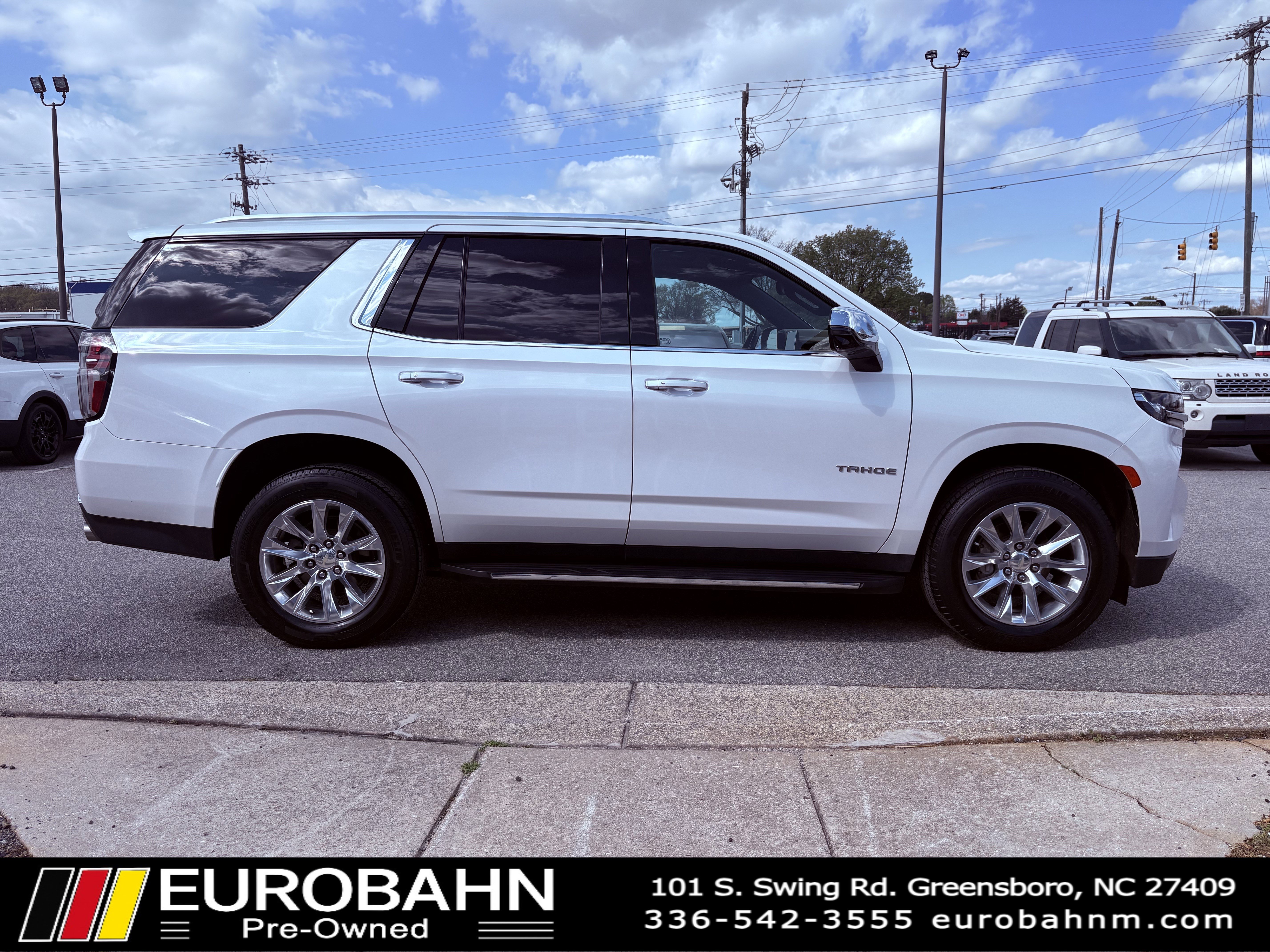 Used 2021 Chevrolet Tahoe Premier w/ Premium Package image 24