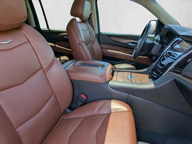 Used 2016 Cadillac Escalade ESV Premium image 22