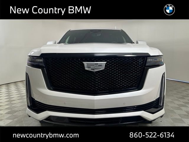 Used 2024 Cadillac Escalade ESV Sport Platinum w/ LPO, ONYX Package AWD/4WD image 2