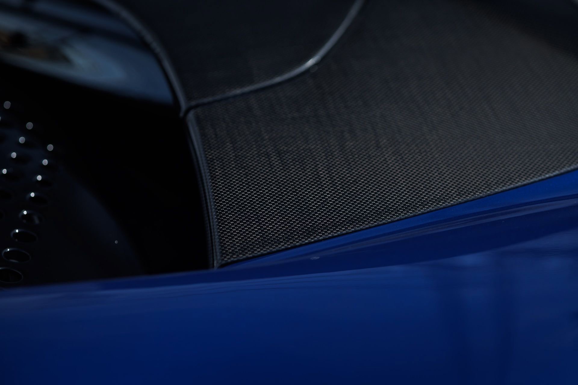 Used 2022 Ferrari SF90 Stradale image 32