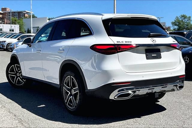 Used 2026 Mercedes-Benz GLC 300 4MATIC image 10
