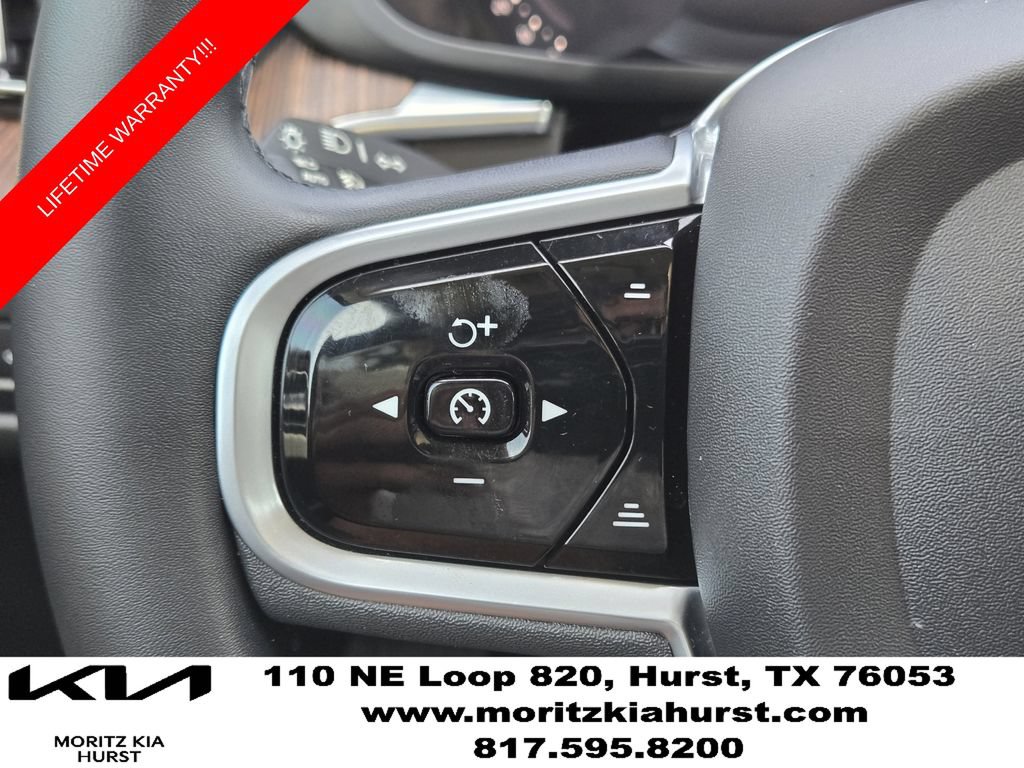 Used 2023 Volvo XC60 B5 Plus w/ Protection Package Premier FWD image 28