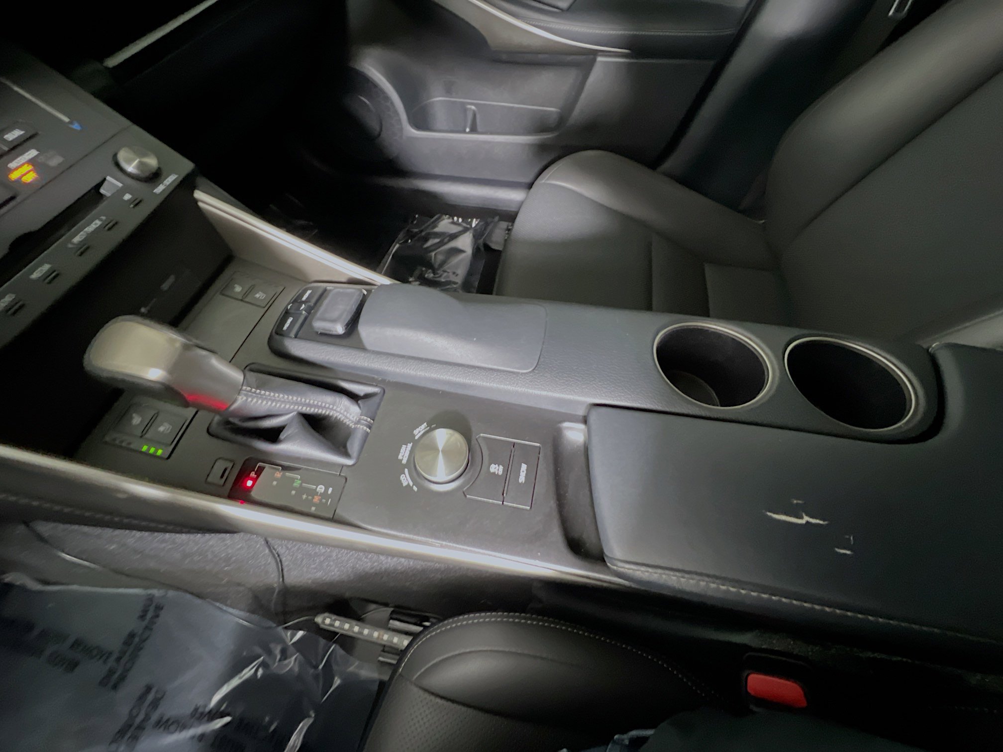 Used 2016 Lexus IS 200t w/ Navigation System Package image 25