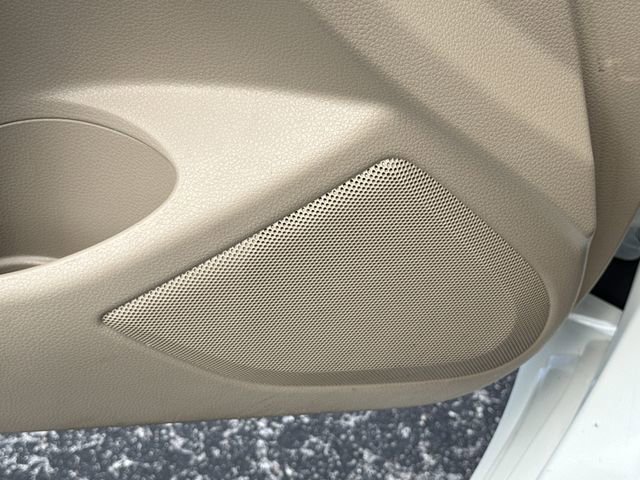 Used 2013 Nissan Altima 2.5 SV image 25