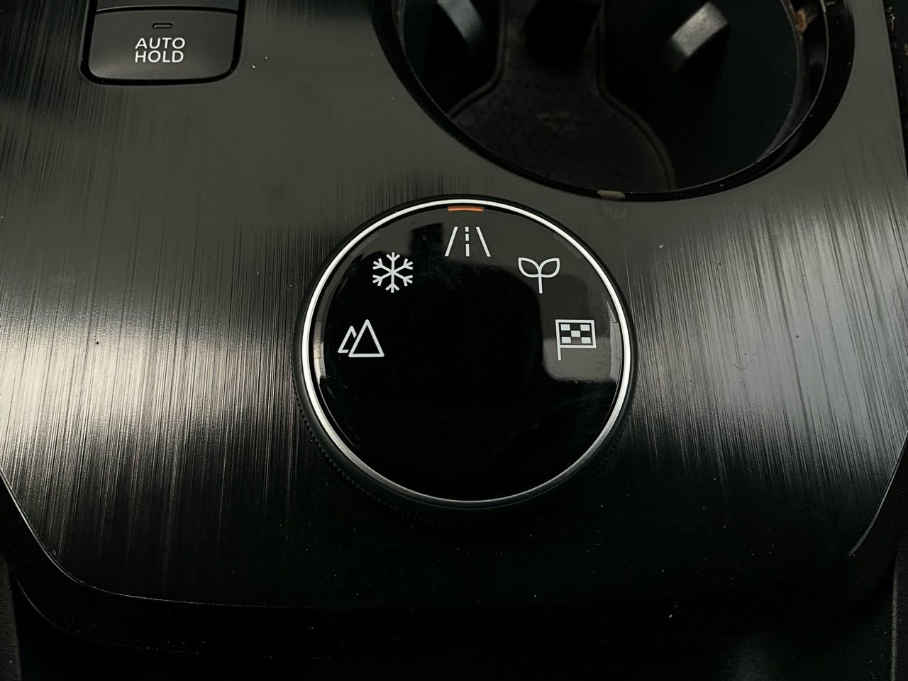 Used 2025 Nissan Rogue SV image 23