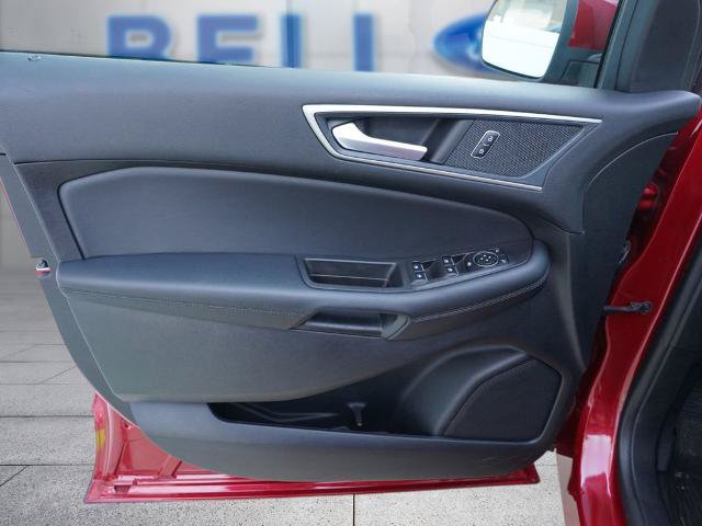 Certified 2024 Ford Edge SEL w/ Convenience Package AWD/4WD image 15