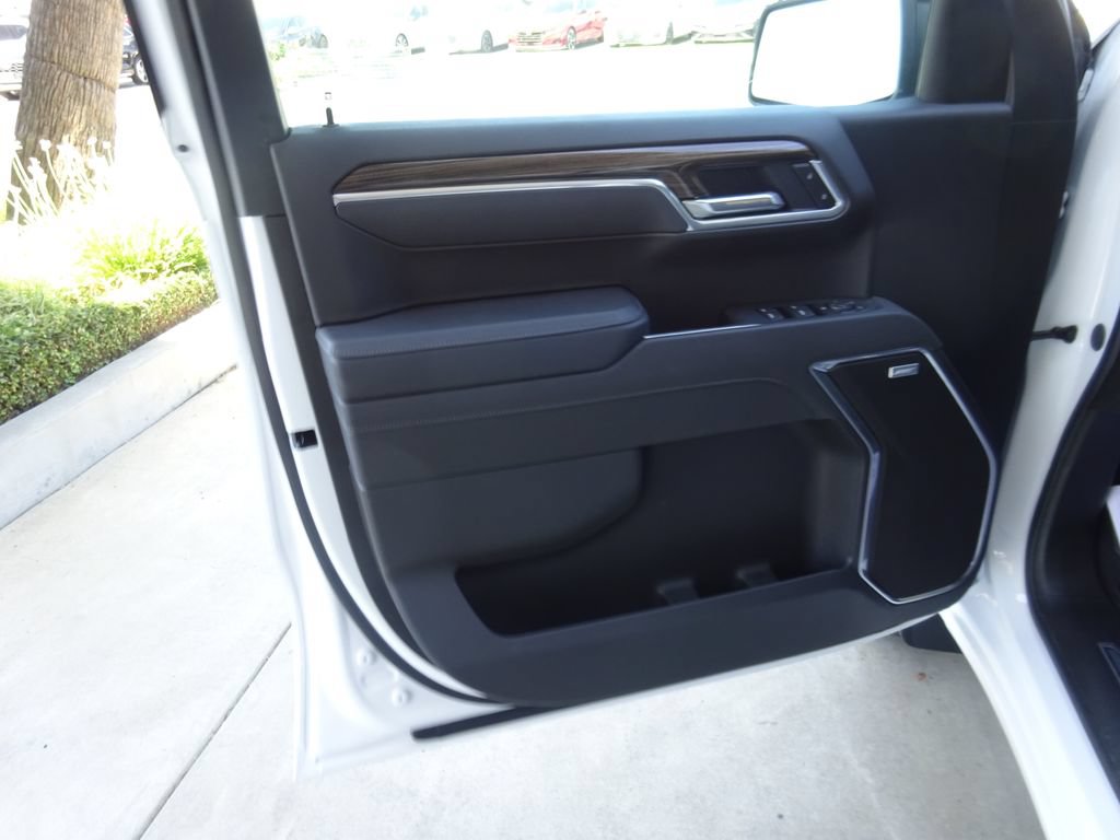 Certified 2026 Chevrolet Silverado 1500 RST w/ Safety Package AWD/4WD image 25