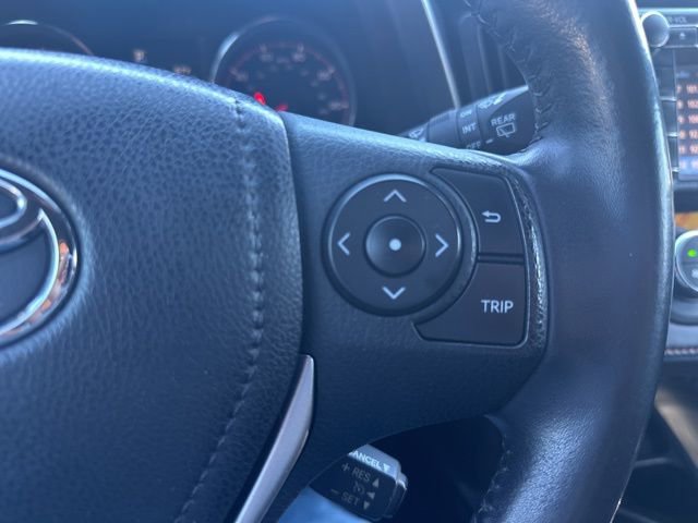 Used 2016 Toyota RAV4 SE image 22