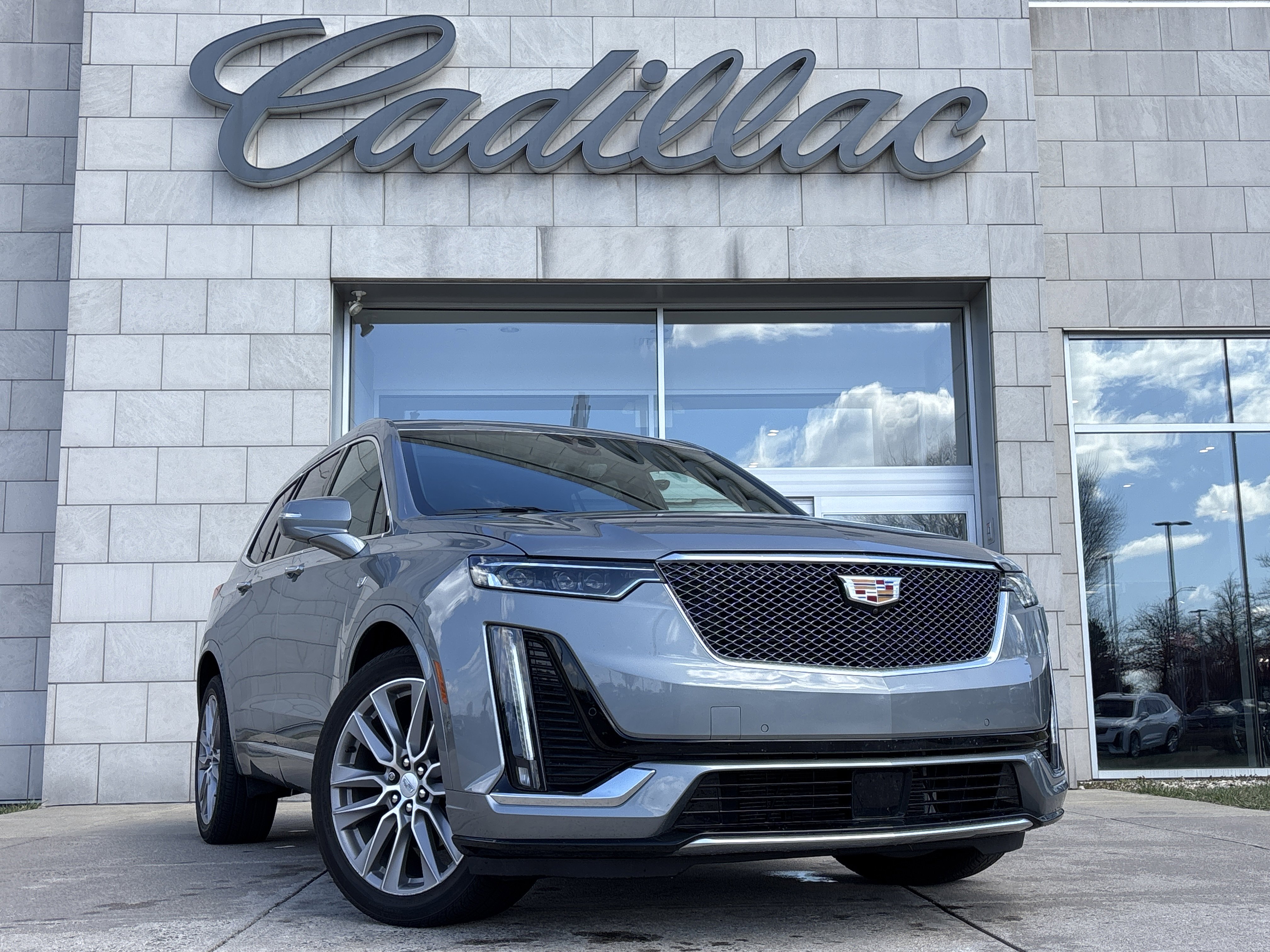 Used 2024 Cadillac XT6 Premium Luxury w/ Platinum Package