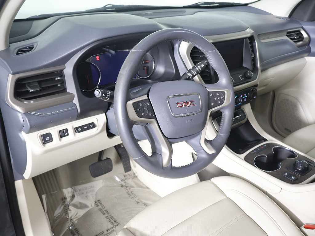 Used 2021 GMC Acadia Denali w/ Denali Technology Package AWD/4WD image 34