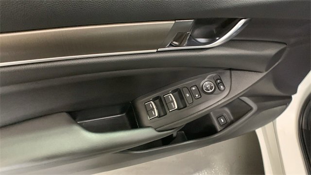 Used 2019 Honda Accord LX image 9