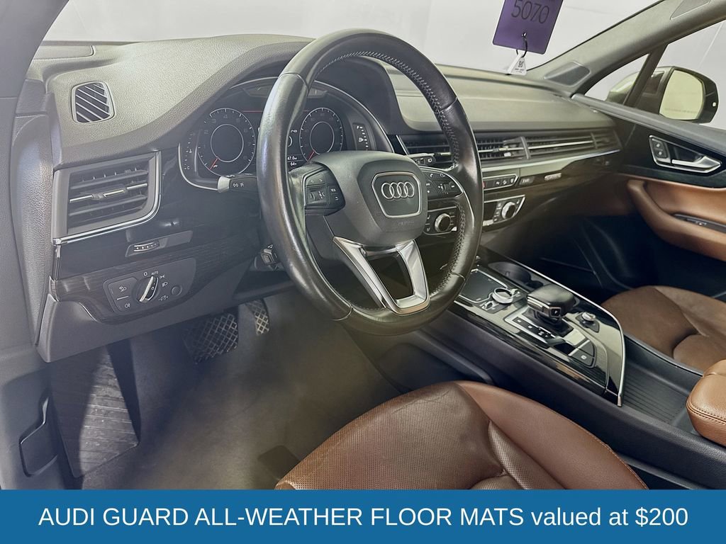 Used 2017 Audi Q7 3.0T Premium Plus w/ Premium Plus Package image 10