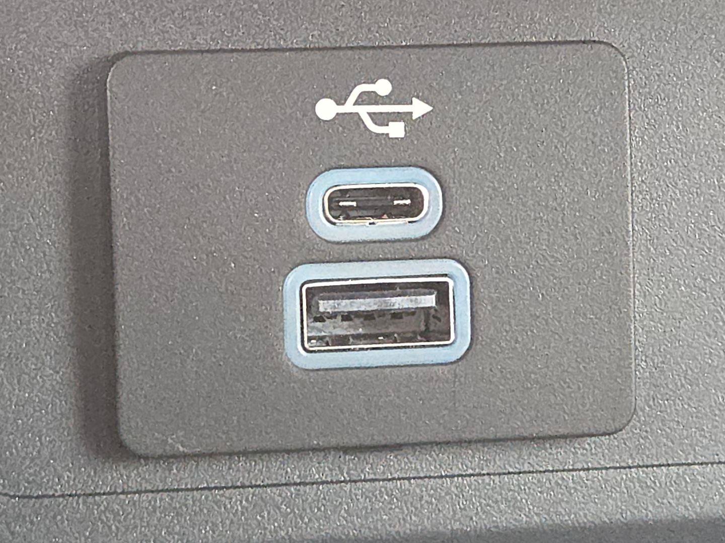 Used 2025 Ford Mustang GT Premium RWD image 27