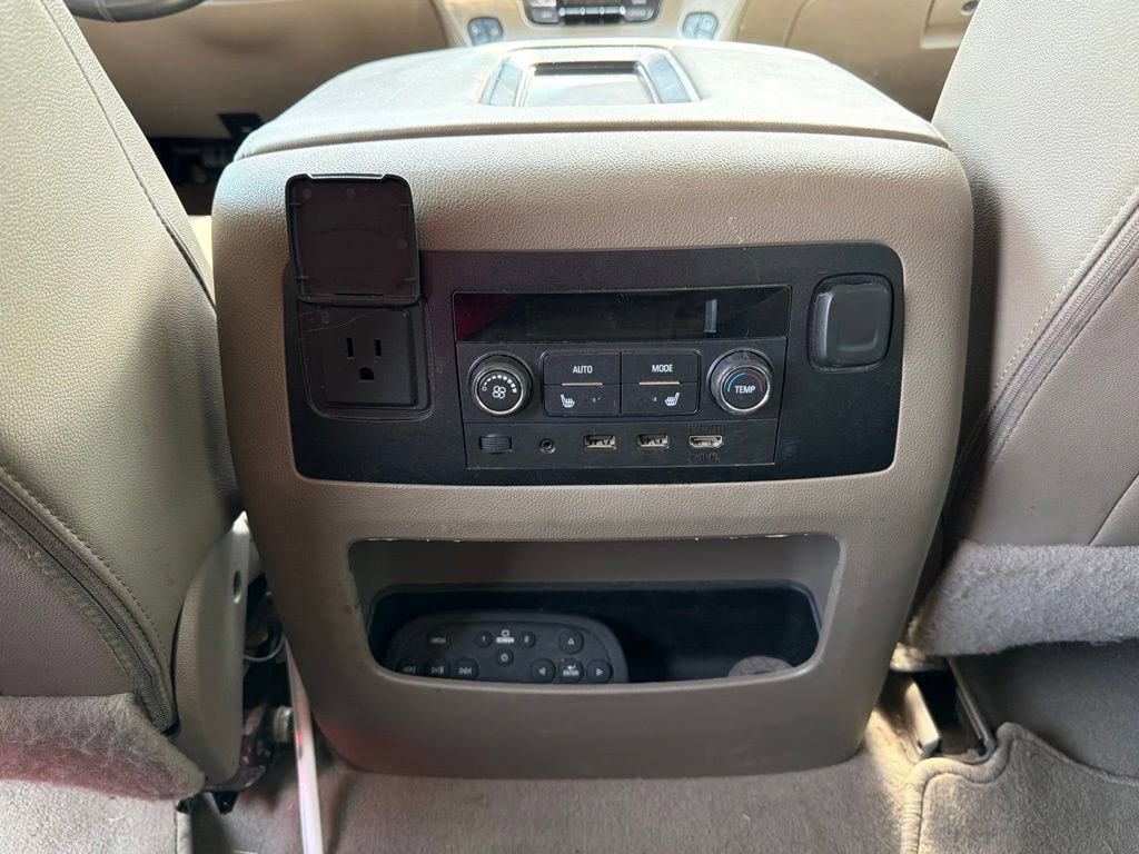 Used 2020 GMC Yukon SLT w/ Open Road Package AWD/4WD image 11