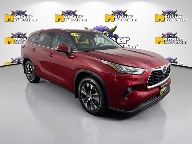 Used 2020 Toyota Highlander XLE AWD/4WD image 3