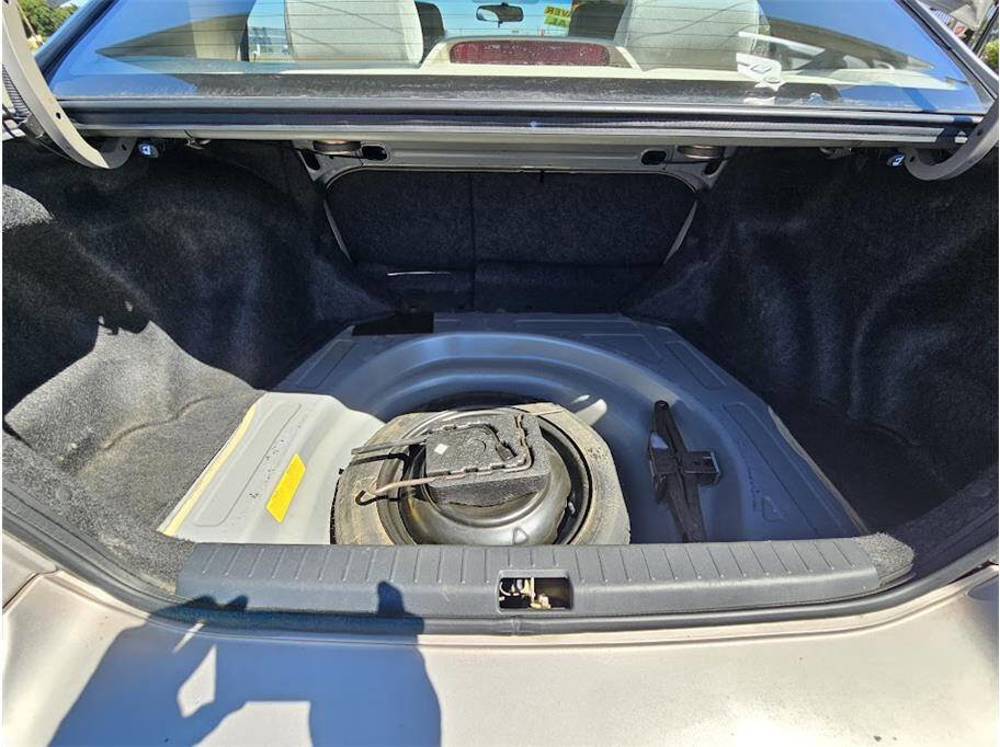 Used 2003 Toyota Corolla CE image 34
