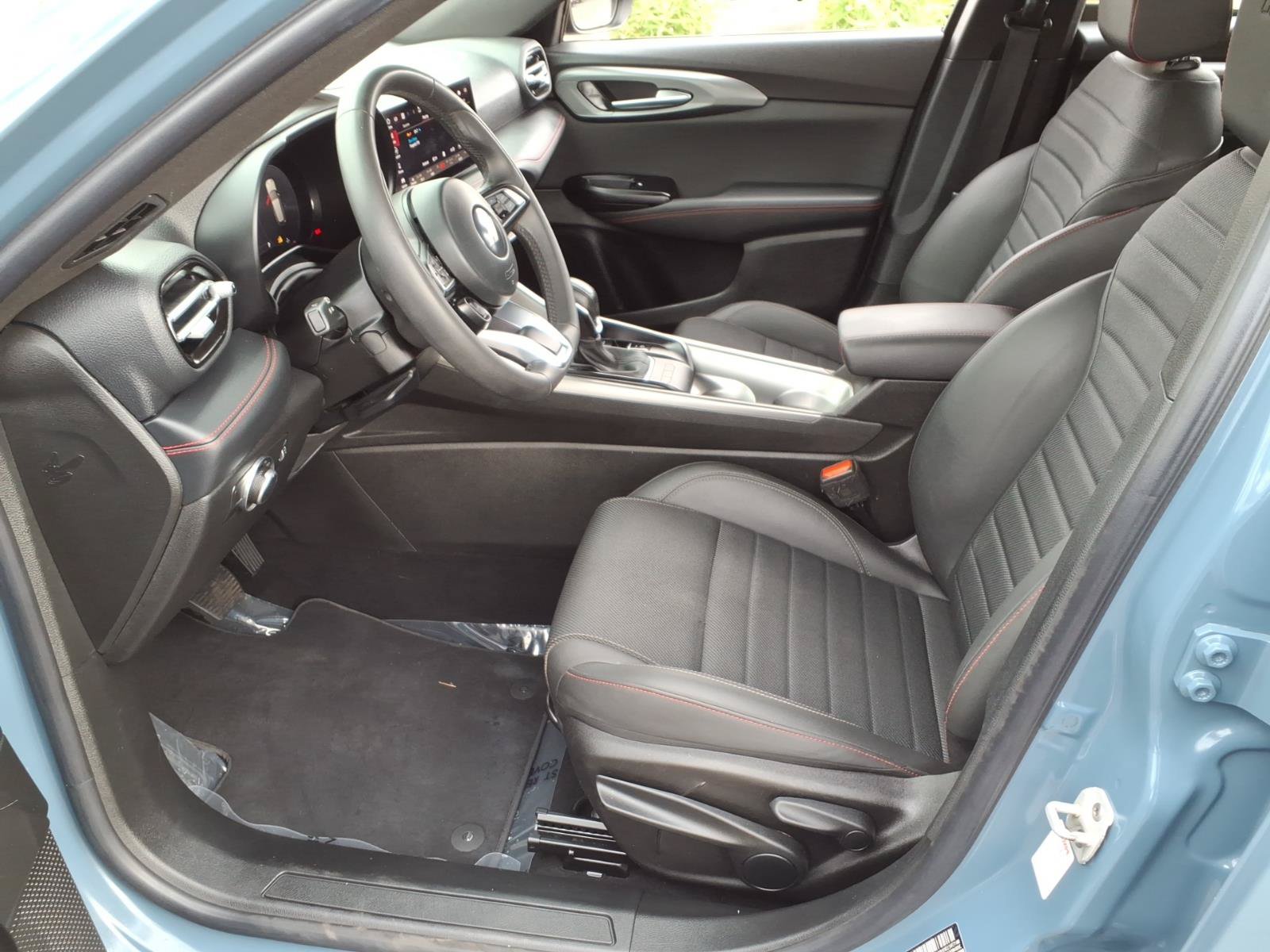 Used 2023 Dodge Hornet GT w/ GT Blacktop Package AWD/4WD image 15