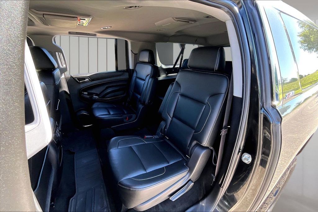 Used 2017 Chevrolet Suburban LT AWD/4WD image 28