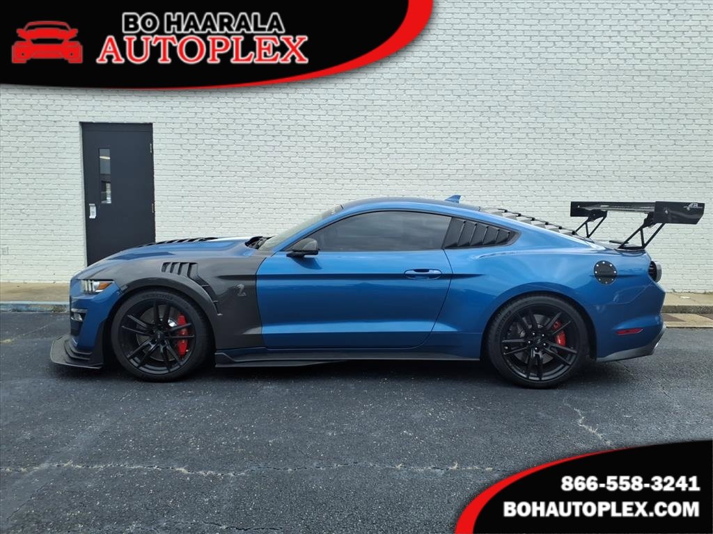 Used 2020 Ford Mustang Shelby GT500 w/ Technology Package
