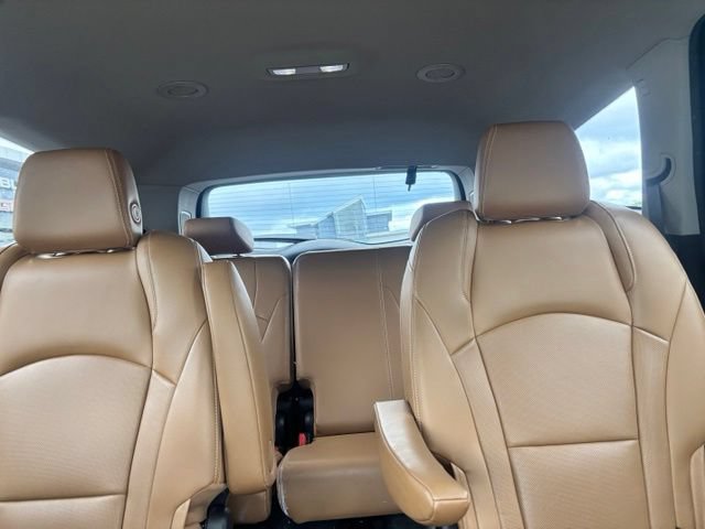 Used 2018 Buick Enclave Premium AWD/4WD image 11