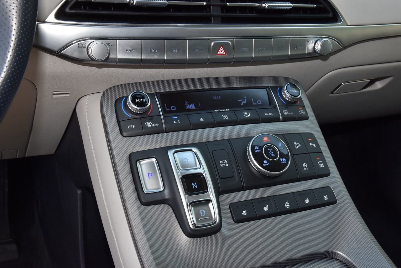 Used 2022 Hyundai Palisade Calligraphy image 31