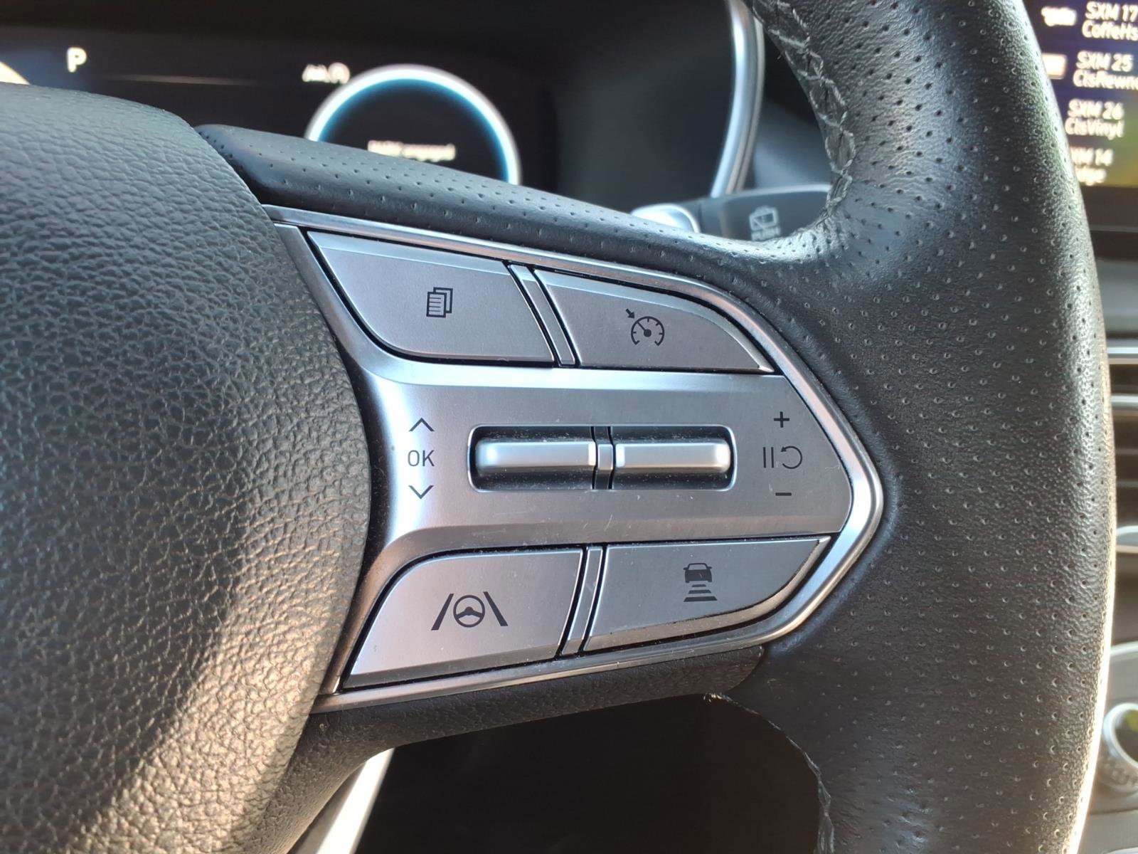Used 2023 Hyundai Santa Fe Calligraphy image 18