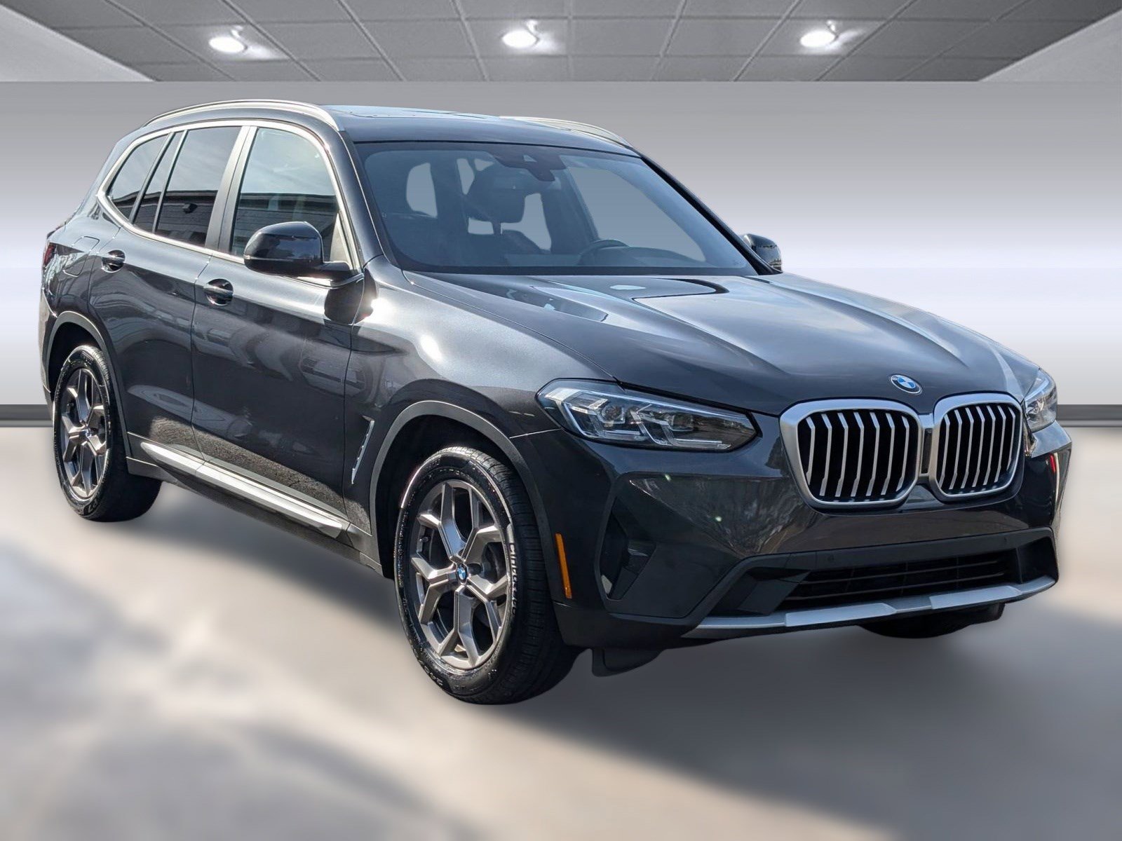 Used 2024 BMW X3 sDrive30i w/ Convenience Package w/ZPA image 7