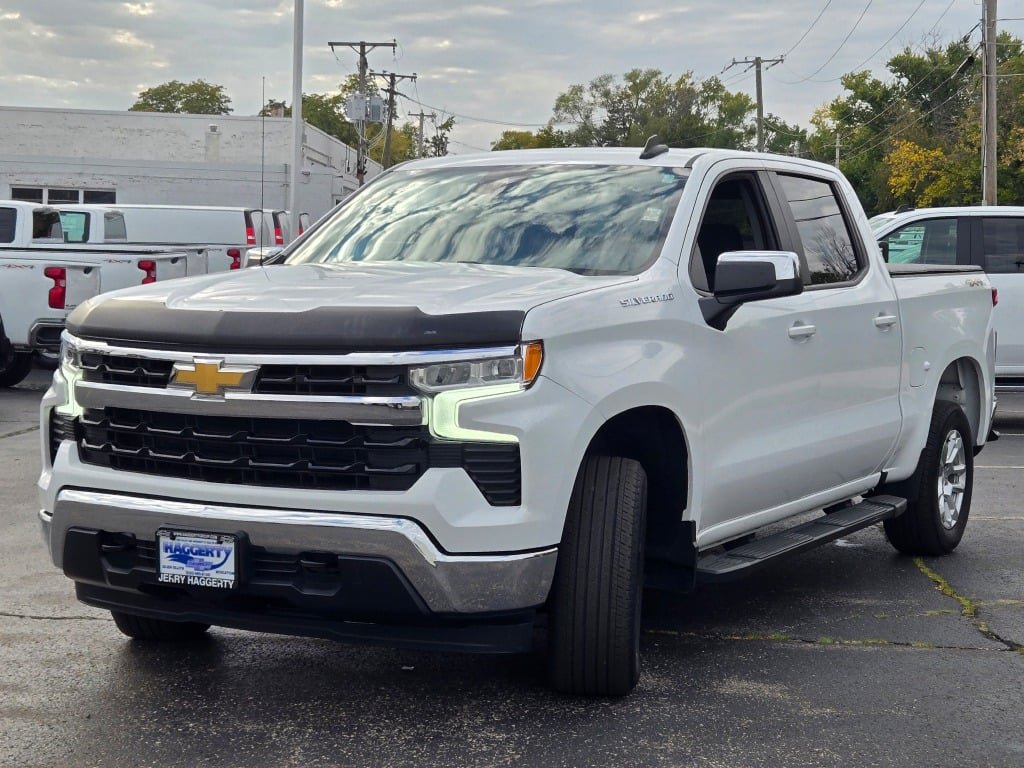 Certified 2023 Chevrolet Silverado 1500 LT AWD/4WD image 3