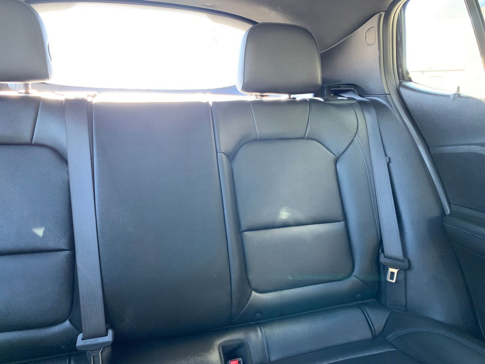 Used 2025 Buick Envista Sport Touring image 35