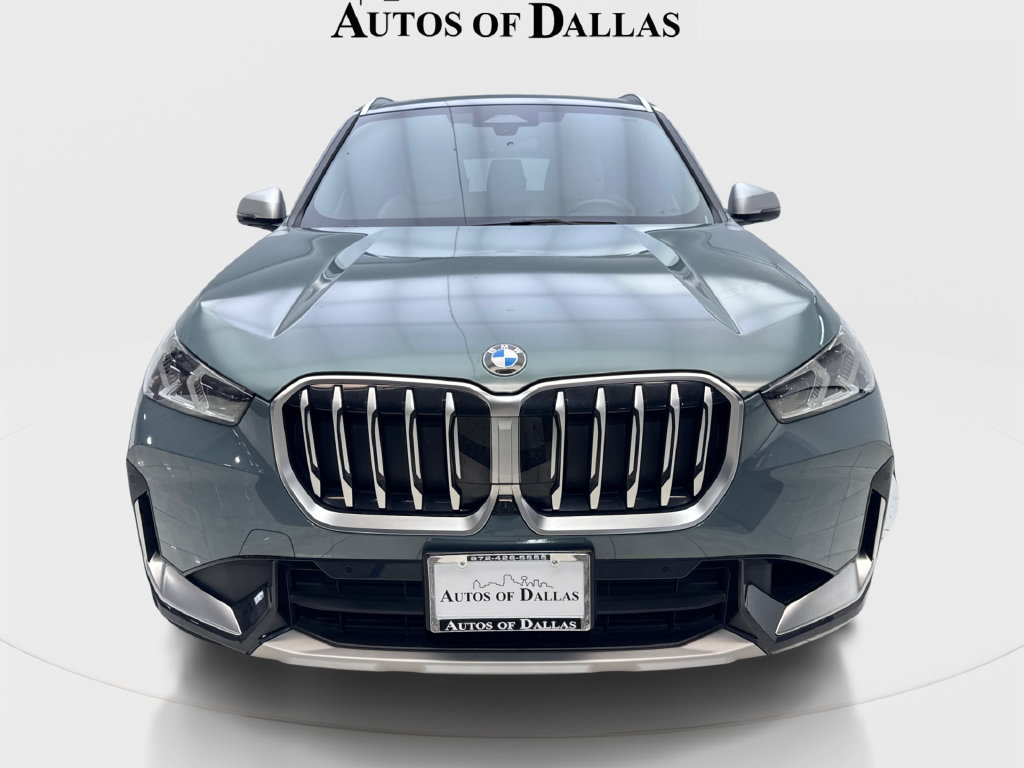 Used 2023 BMW X1 xDrive28i w/ Premium Package AWD/4WD image 4