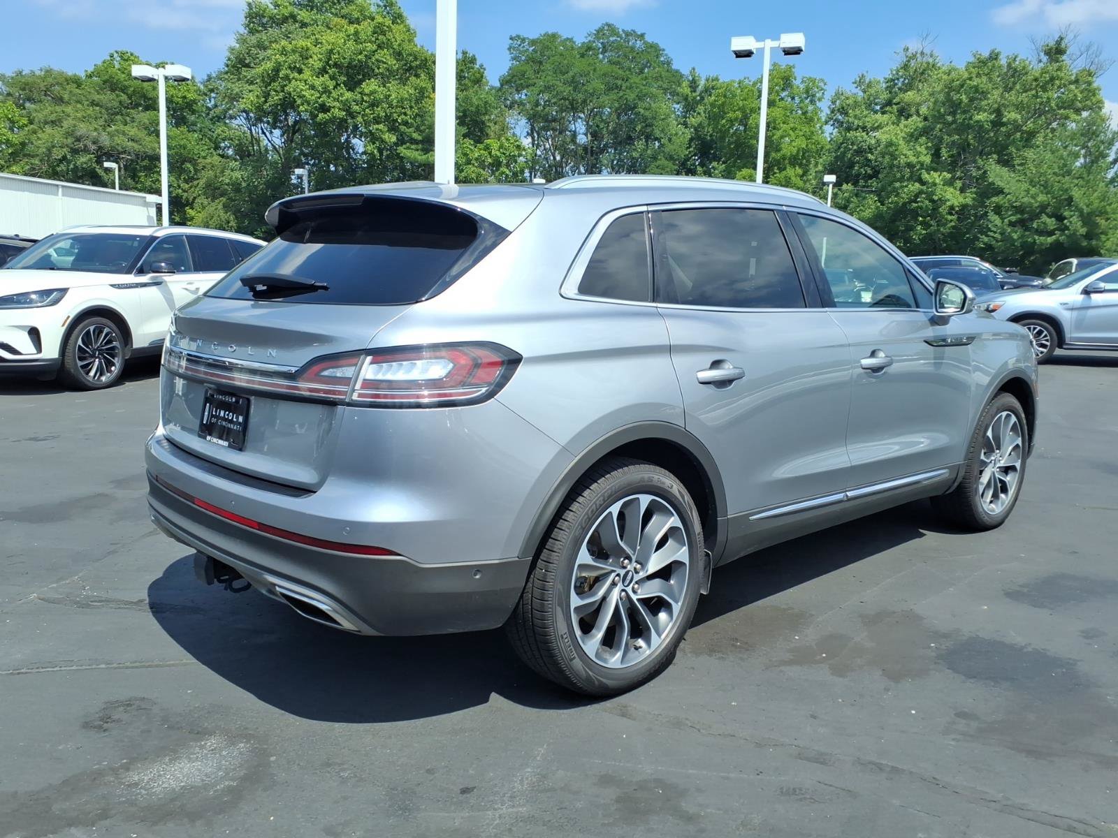 Used 2022 Lincoln Nautilus Reserve w/ Equipment Group 201A AWD/4WD image 7