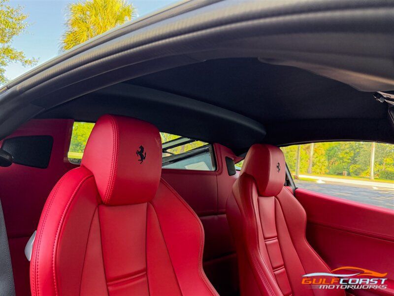 Used 2014 Ferrari 458 Italia Coupe RWD image 31