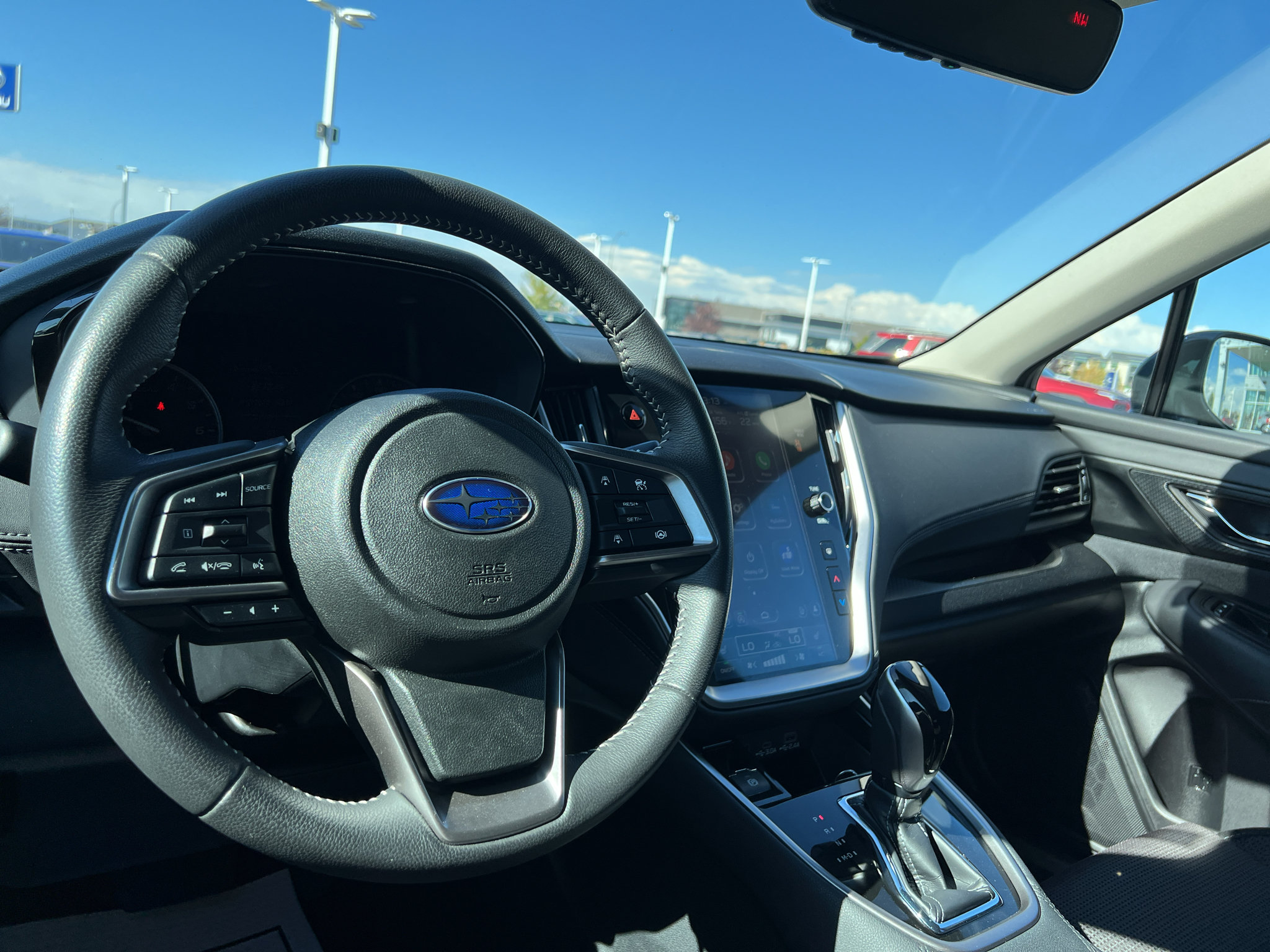 Used 2025 Subaru Outback Premium AWD/4WD image 17