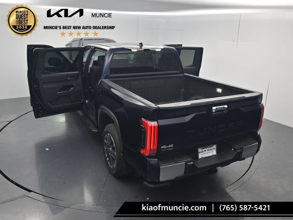 Used 2024 Toyota Tundra Limited AWD/4WD image 61