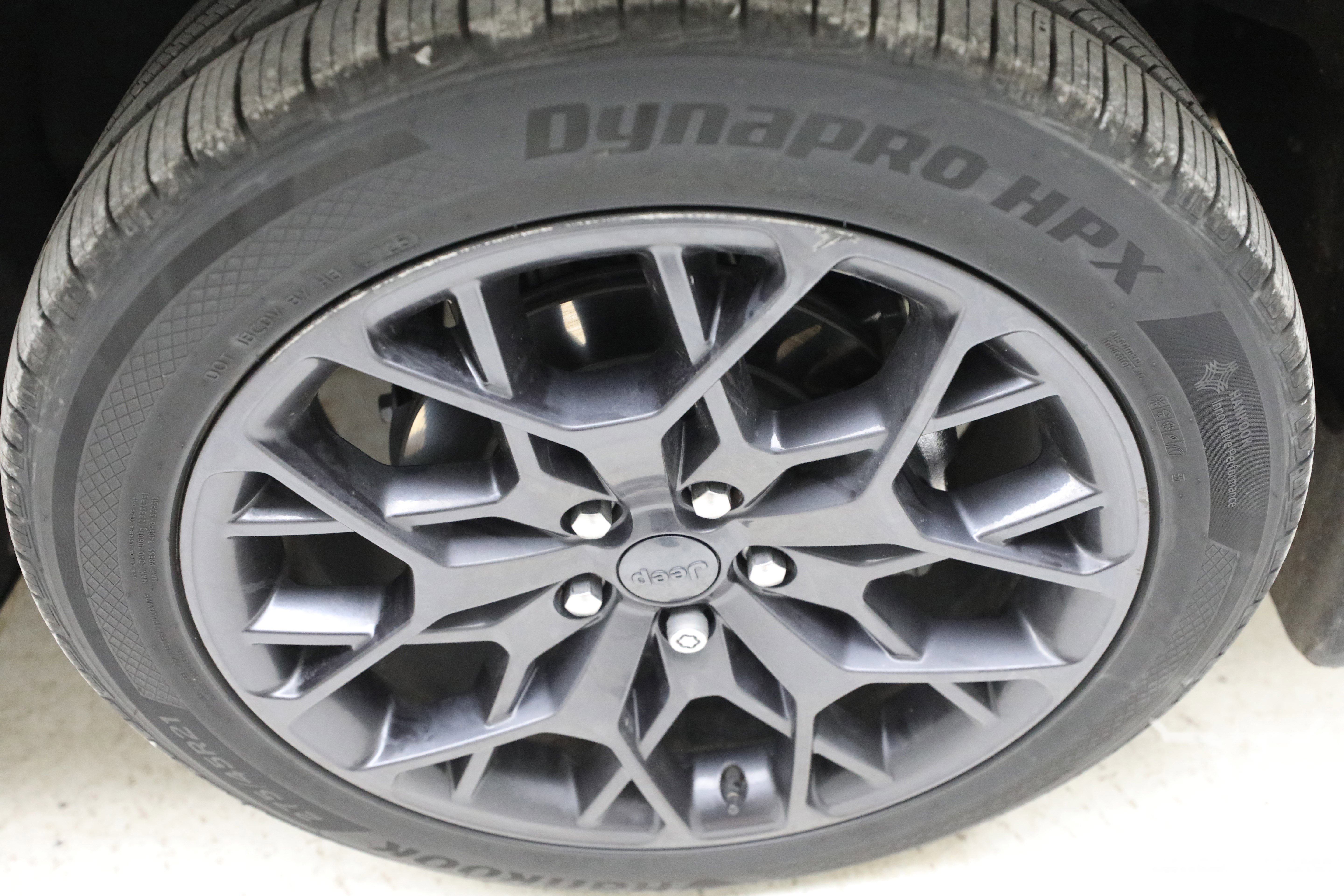 Used 2023 Jeep Grand Cherokee Summit AWD/4WD image 36