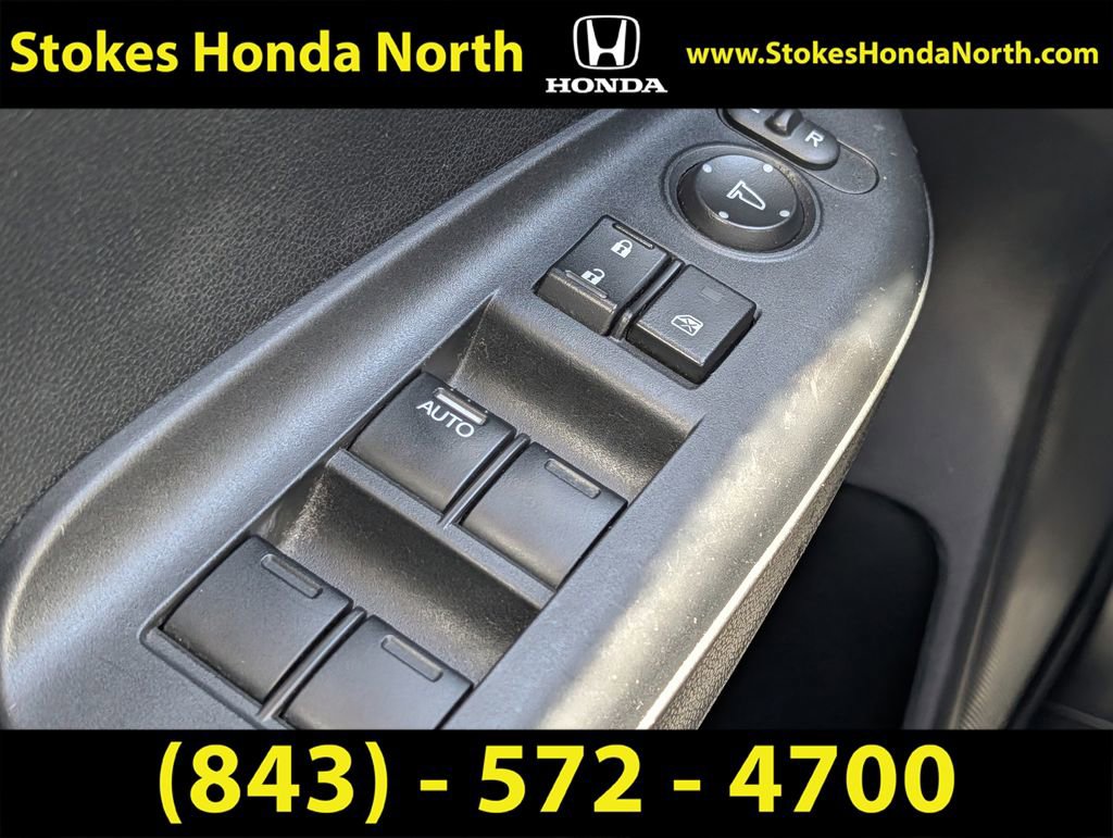 Used 2015 Honda Fit EX image 29