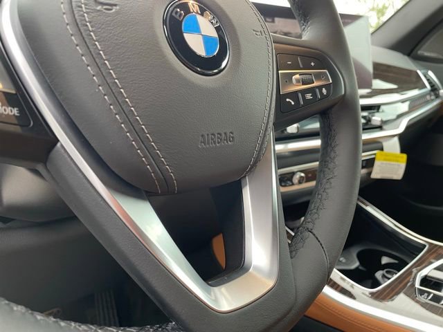 New 2026 BMW X5 xDrive40i w/ Premium Package AWD/4WD image 9
