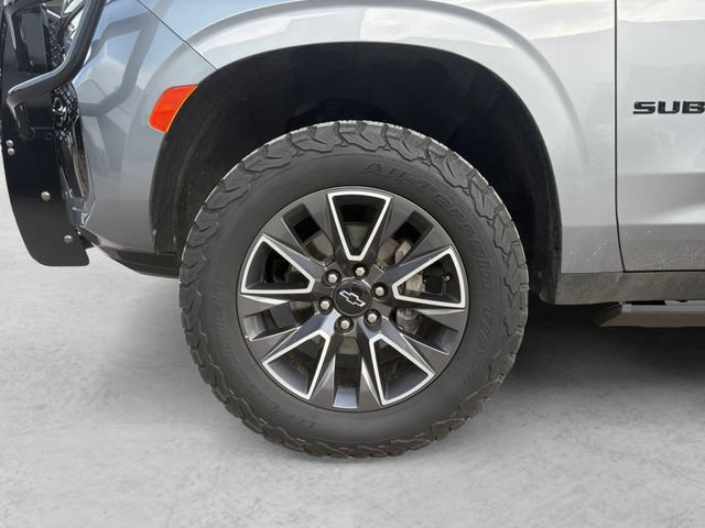 Used 2021 Chevrolet Suburban Z71 w/ Z71 Signature Package AWD/4WD image 23
