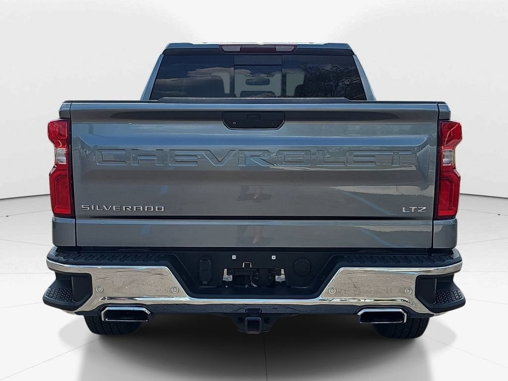 Used 2019 Chevrolet Silverado 1500 LTZ w/ LTZ Plus Package AWD/4WD image 7