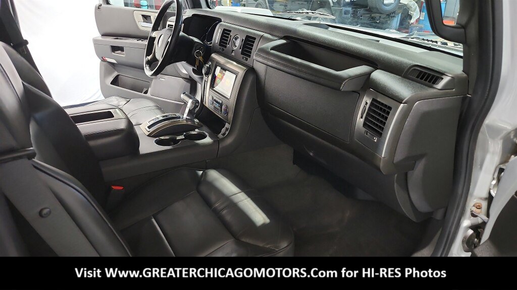 Used 2009 HUMMER H2 Luxury AWD/4WD image 17