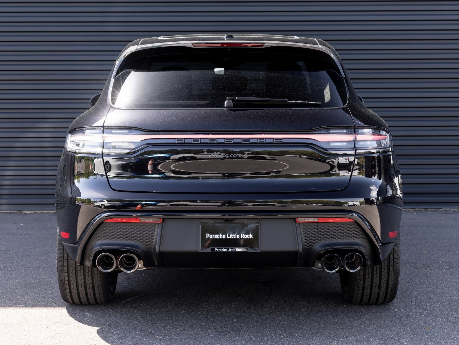 Used 2025 Porsche Macan Turbo image 6