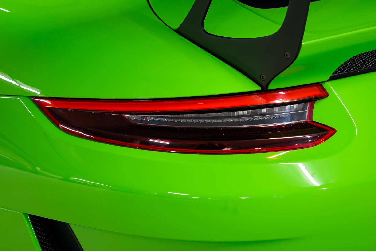 Used 2019 Porsche 911 GT3 RS RWD image 33