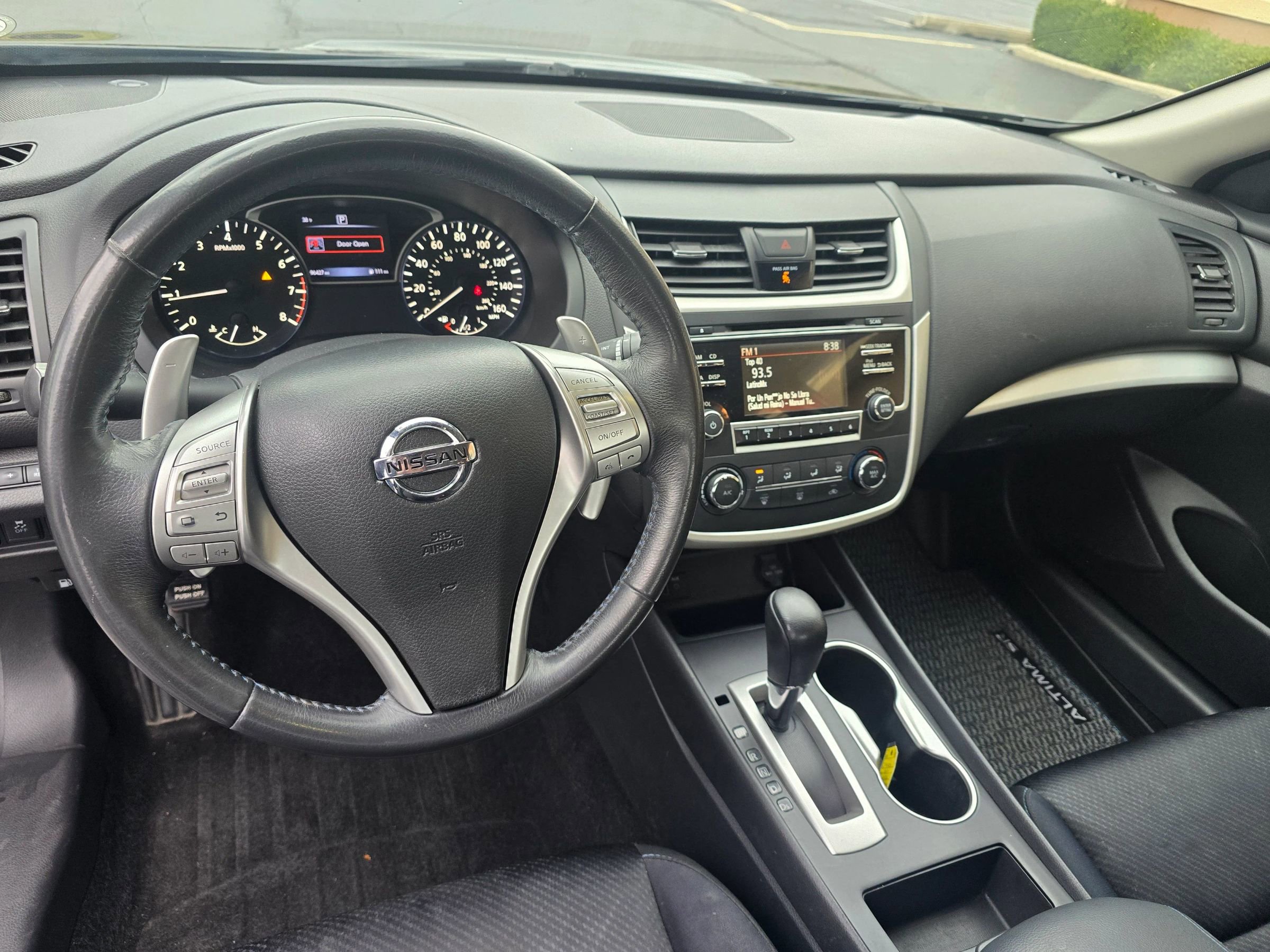 Used 2017 Nissan Altima 2.5 SR image 27