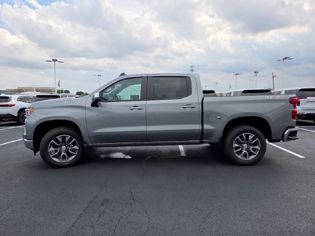 New 2026 Chevrolet Silverado 1500 LT w/ LPO, Liner Protection Package AWD/4WD image 12